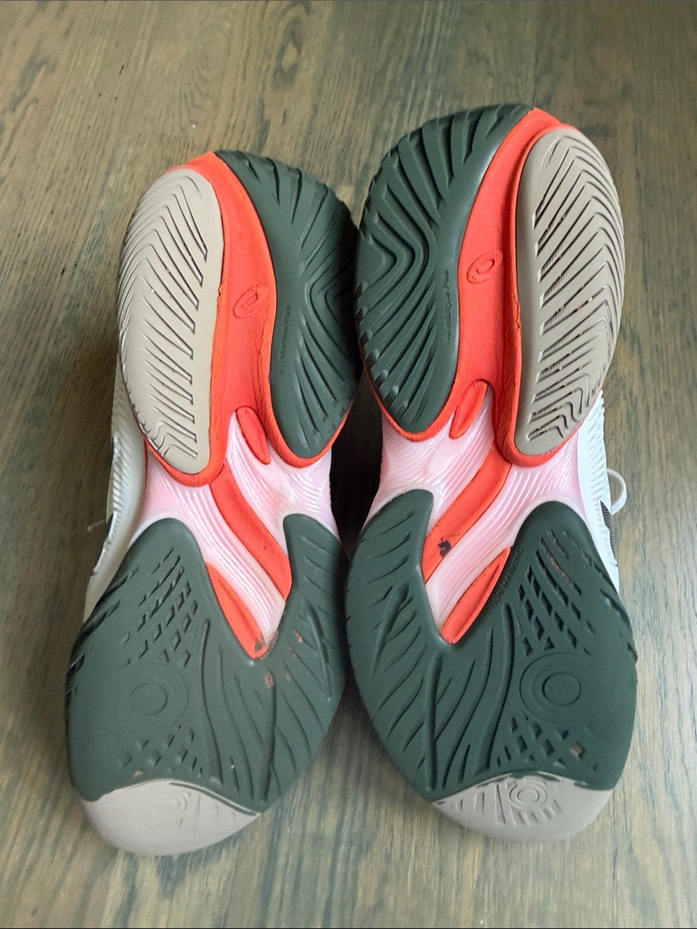 ASICS White tennis shoes with Orange Accents - Picture 6 of 8